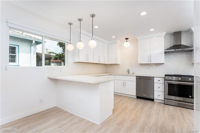 Foto del edificio - 4 br, 3 bath House - 2658 Colby Ave