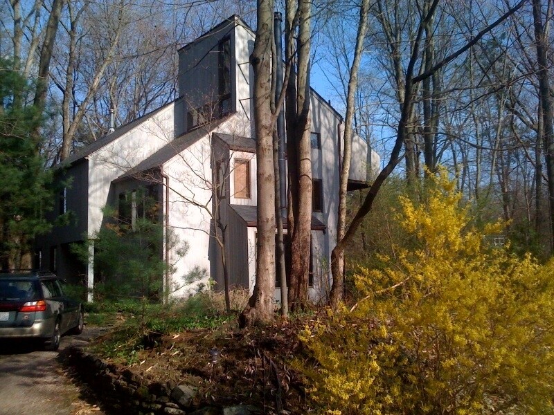 Primary Photo - 23 Ashfield Ln