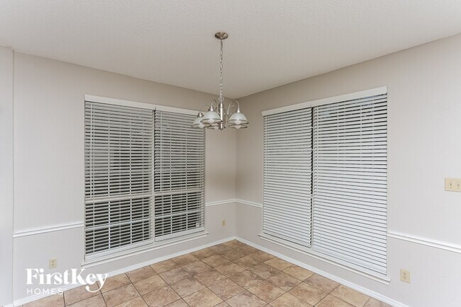 Building Photo - 1544 Dublin Cir