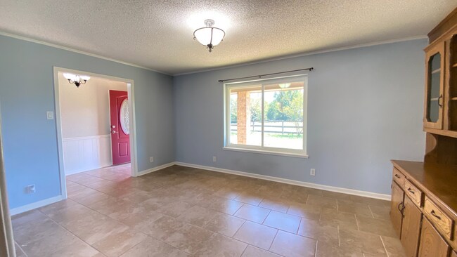 Foto del edificio - 14508 Hwy 31 W