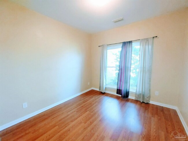 Foto del edificio - 6887 Crimson Ridge St