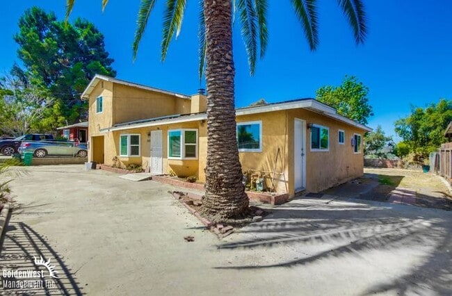 Foto del edificio - Spacious 4Bdm 2Ba Home with Open Floor Pla...