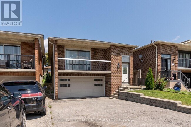 Photo du bâtiment - 54 Ashburn Crescent