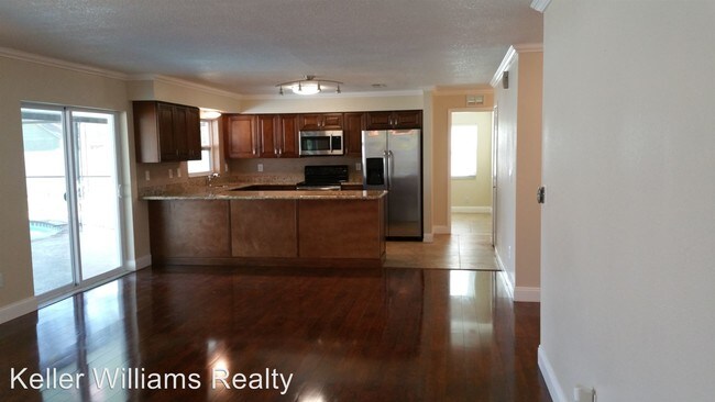 Building Photo - 508 Brentwood Pl