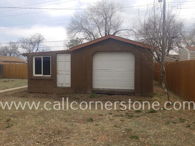 Building Photo - 1311 Rockwood Ave