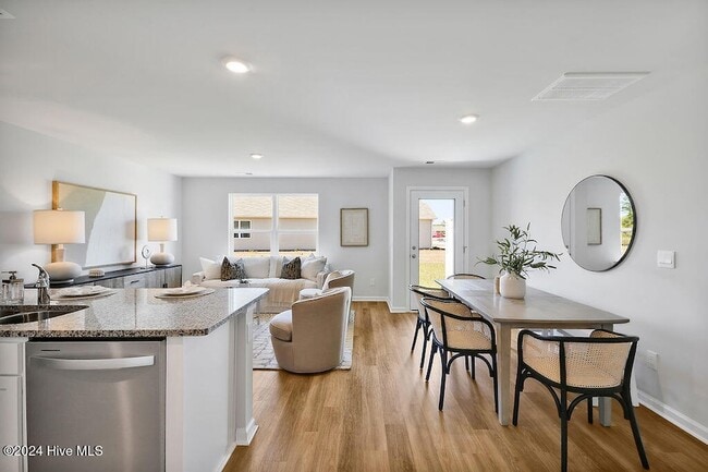 Foto del edificio - 4118 Hobblebush Dr