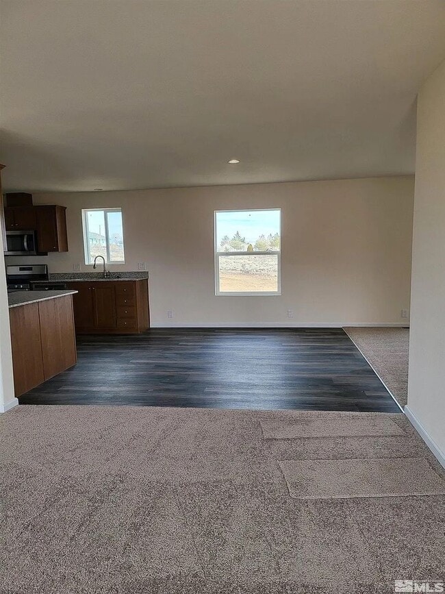 Building Photo - Spacious 3-Bedroom Home on 1.35 Acres with Valley Views – Dayton, NV