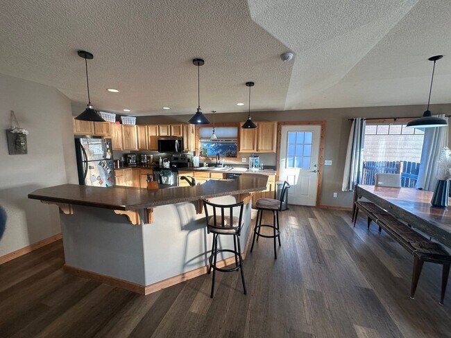 Foto del edificio - Lovely West Kalispell Home