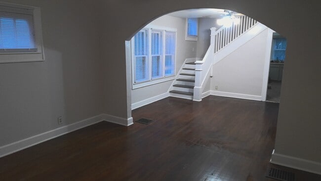 Foto del edificio - 815 N Bancroft St