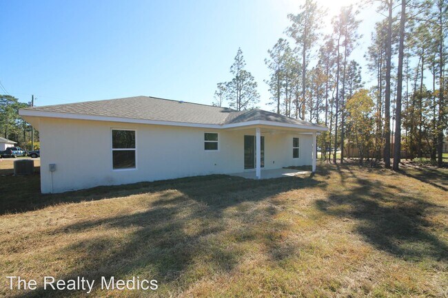 Foto del edificio - 3 br, 2 bath House - 32 Fir Dr