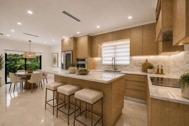 Foto del edificio - 728 Majorca Ave