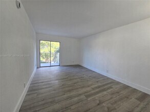 Building Photo - 4550 NW 9th St