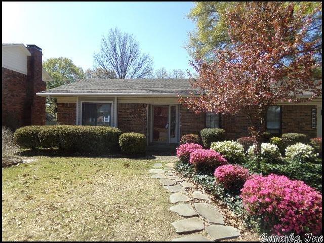 Primary Photo - 4512 Somers Ave