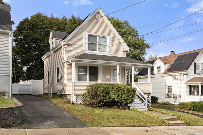 Foto del edificio - 95 Glenwood Ave
