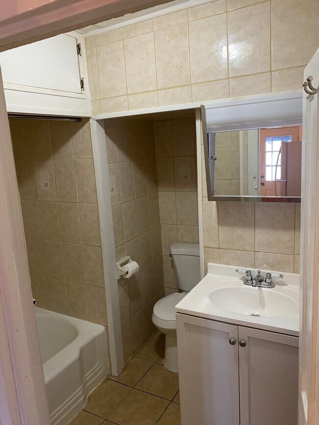 Bathroom - 417 7th Ave