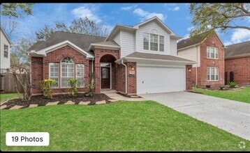 Building Photo - 1122 Augusta Dr
