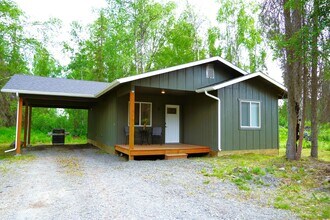 Building Photo - 37200 Open Gate Ct