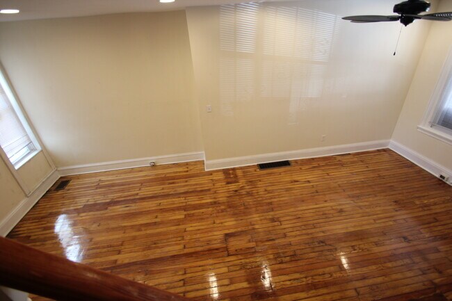 Foto del edificio - 1132 N Union St