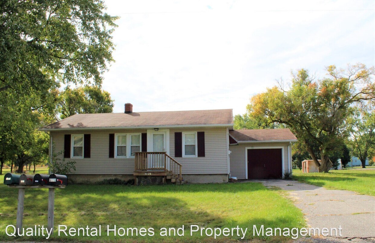 3 br, 1 bath House 5028 Lippincott Blvd. House Rental in Burton, MI