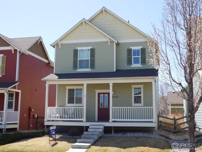 Bungalow en la ladera - 2157 Nancy Gray Ave