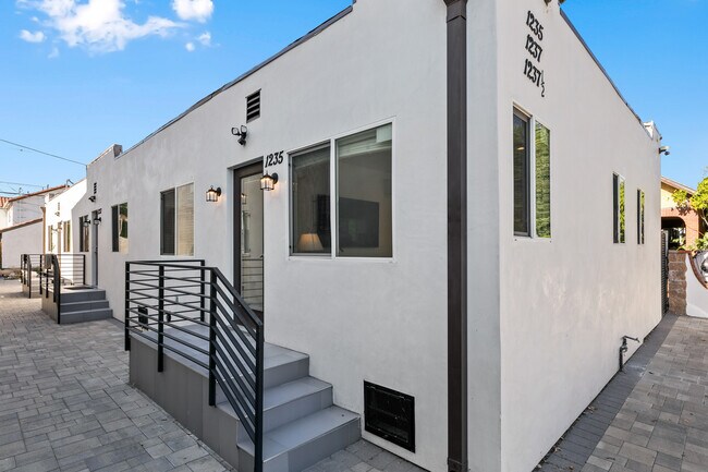 Foto del edificio - 1235 S Muirfield Rd