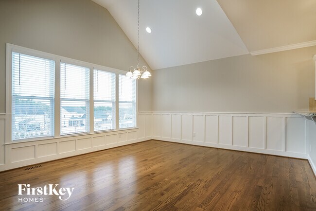 Building Photo - 29 Sharpstone Ln