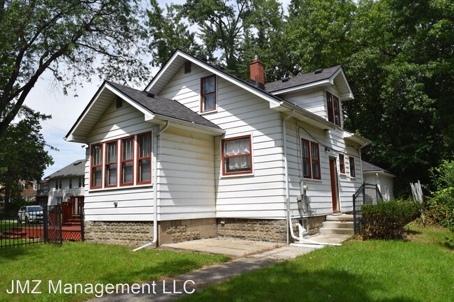Building Photo - 3 br, 2 bath House - 3259 Second St