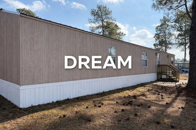Building Photo - 3a Somerset Dr