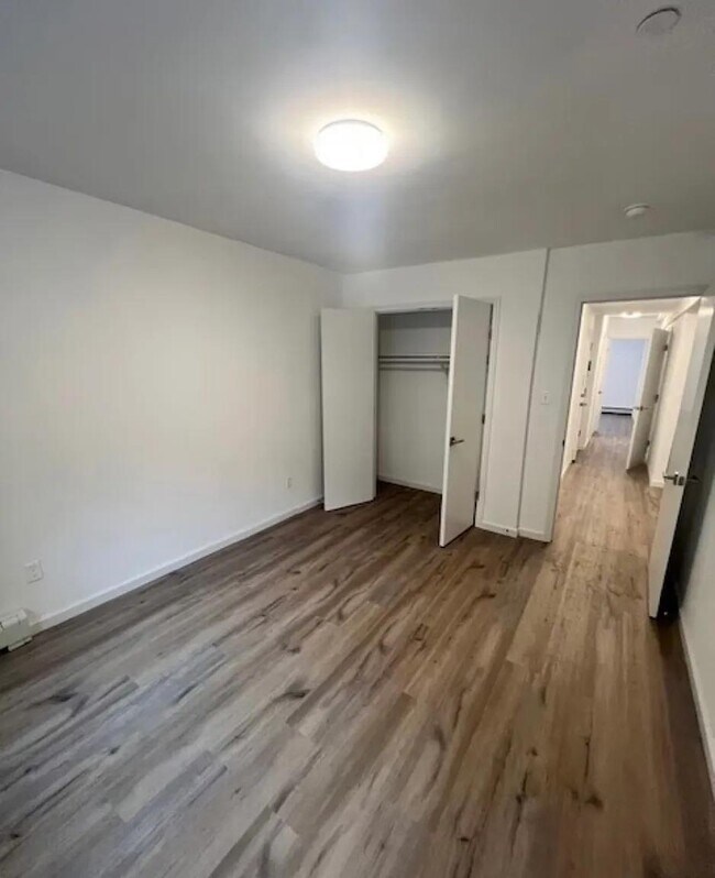Foto del edificio - 821 Willoughby Ave