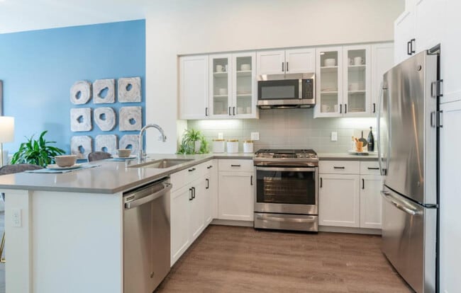 Foto del edificio - 1650 S Delaware St