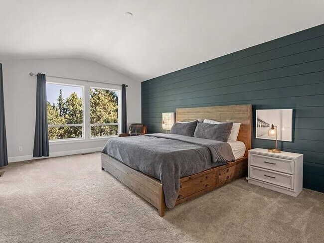 Foto del edificio - 3256 NW Bungalow Dr