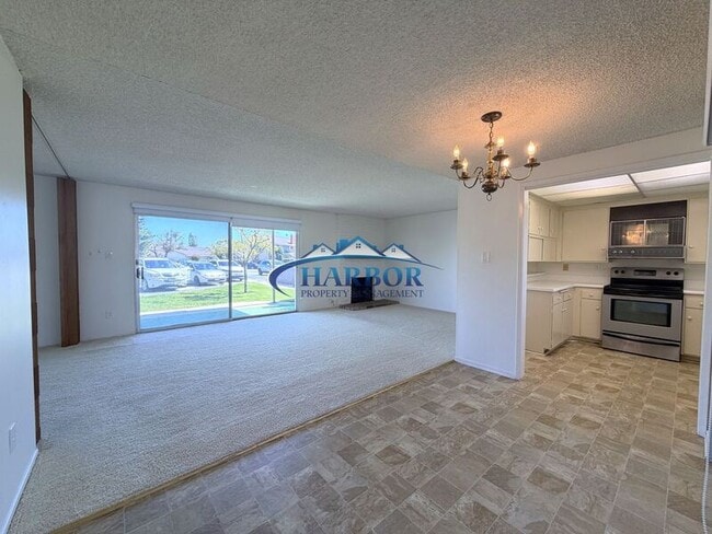 Photo - 23028 Nadine Cir Townhome