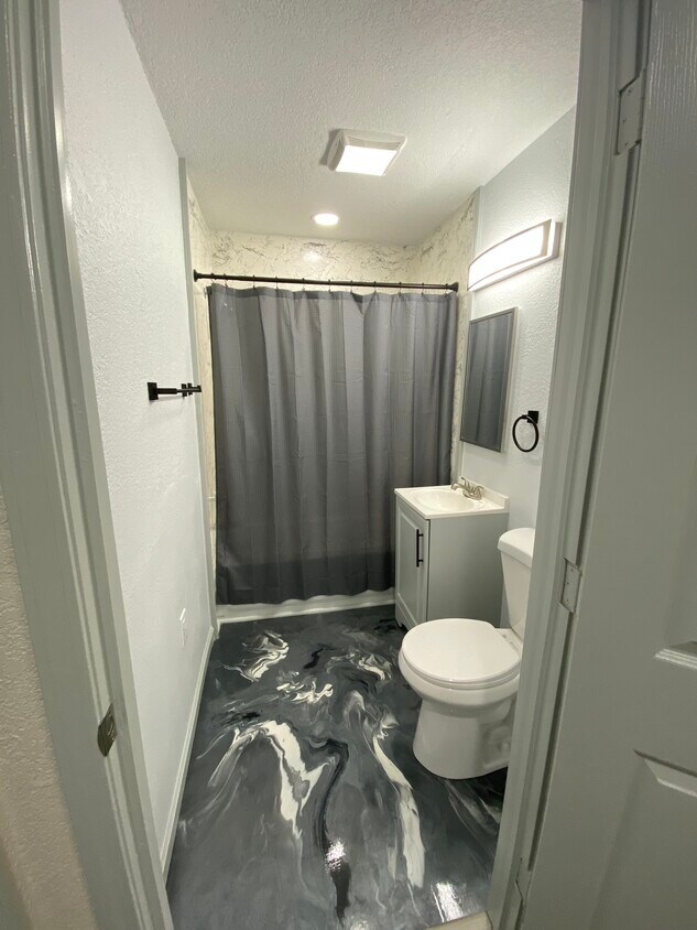 Foto principal - 626 Edward St