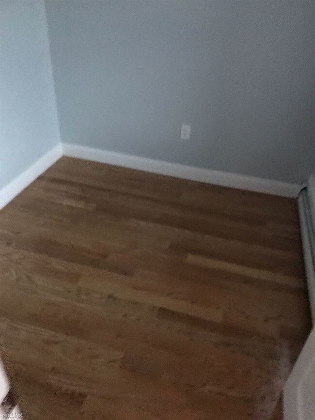 Building Photo - 2 br, 1 bath  - 841 Dorchester Ave