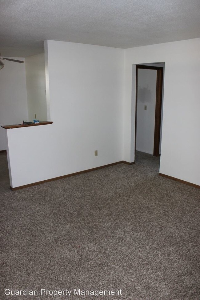 Building Photo - 5146 Edgewood Ave N