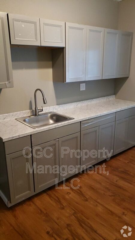 Building Photo - 36 Chedell Pl
