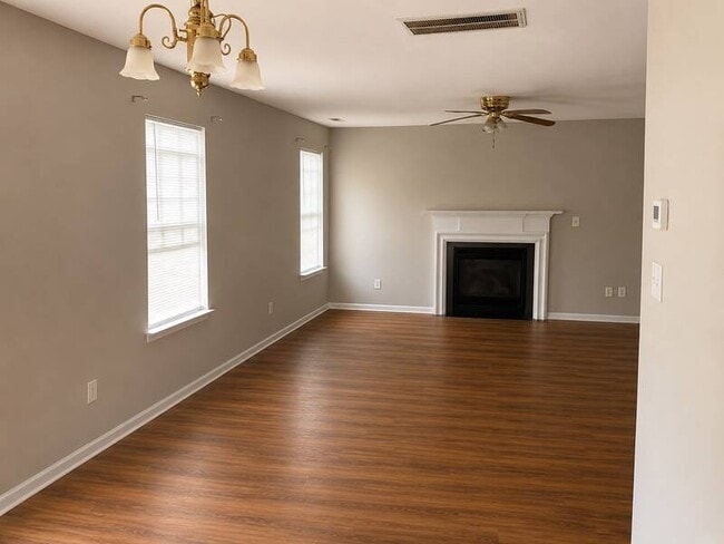 Building Photo - 4014 Springfield Creek Dr