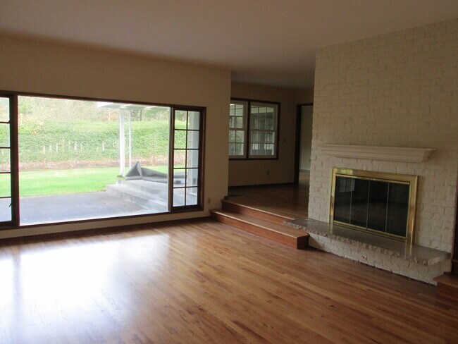 Foto del edificio - 3545 SW Boundary St