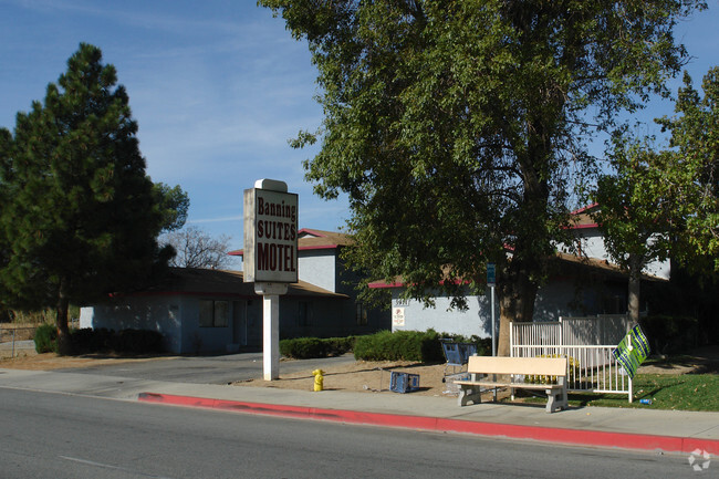 Building Photo - Banning Suites Motel