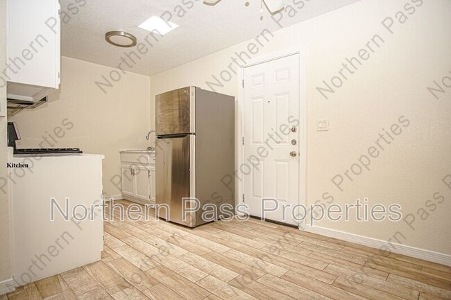 Foto del edificio - 601 Lafayette Dr