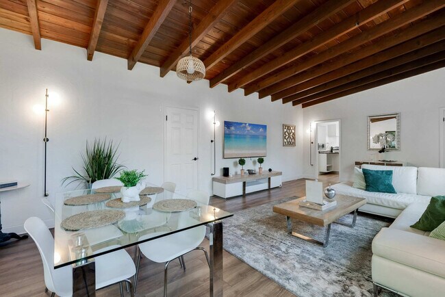 Foto del edificio - 11534 NE 13th Ave