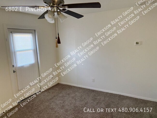 Foto del edificio - 6802 E Pinchot Ave