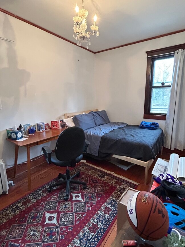 Building Photo - 711 Emerson St