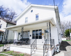 Building Photo - 1519 Meylert Ave