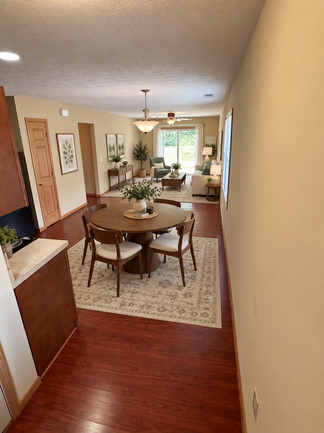 Building Photo - 1046 Laurel Tree Ct