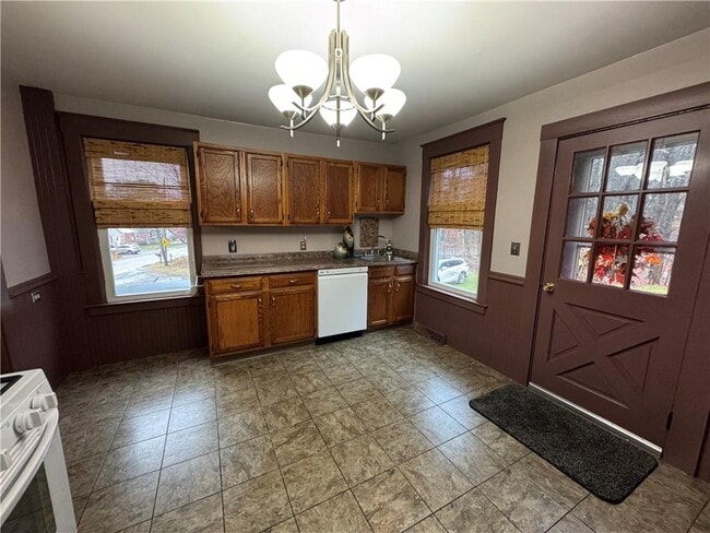 Foto del edificio - 399 Central St