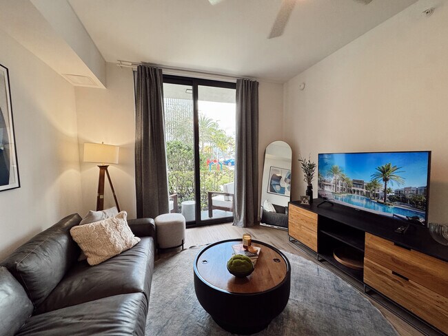 Foto del edificio - 7192 W 4th Ln