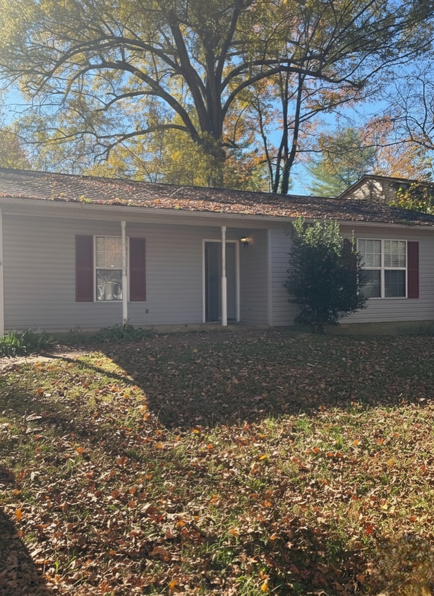 Primary Photo - 225 American Dr