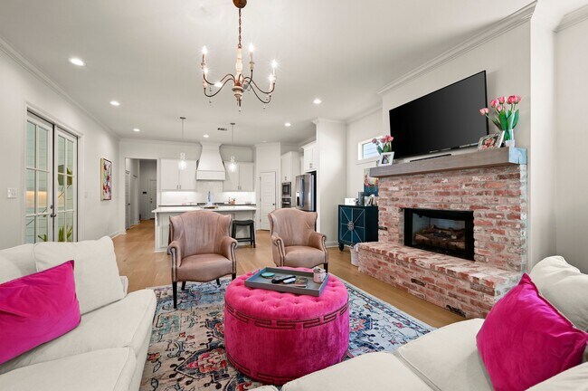 Foto del edificio - 14123 Spalding Way