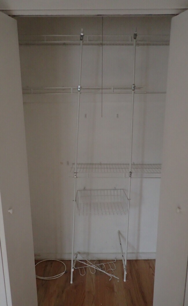 organized closets - 6 Talcott Ridge Rd